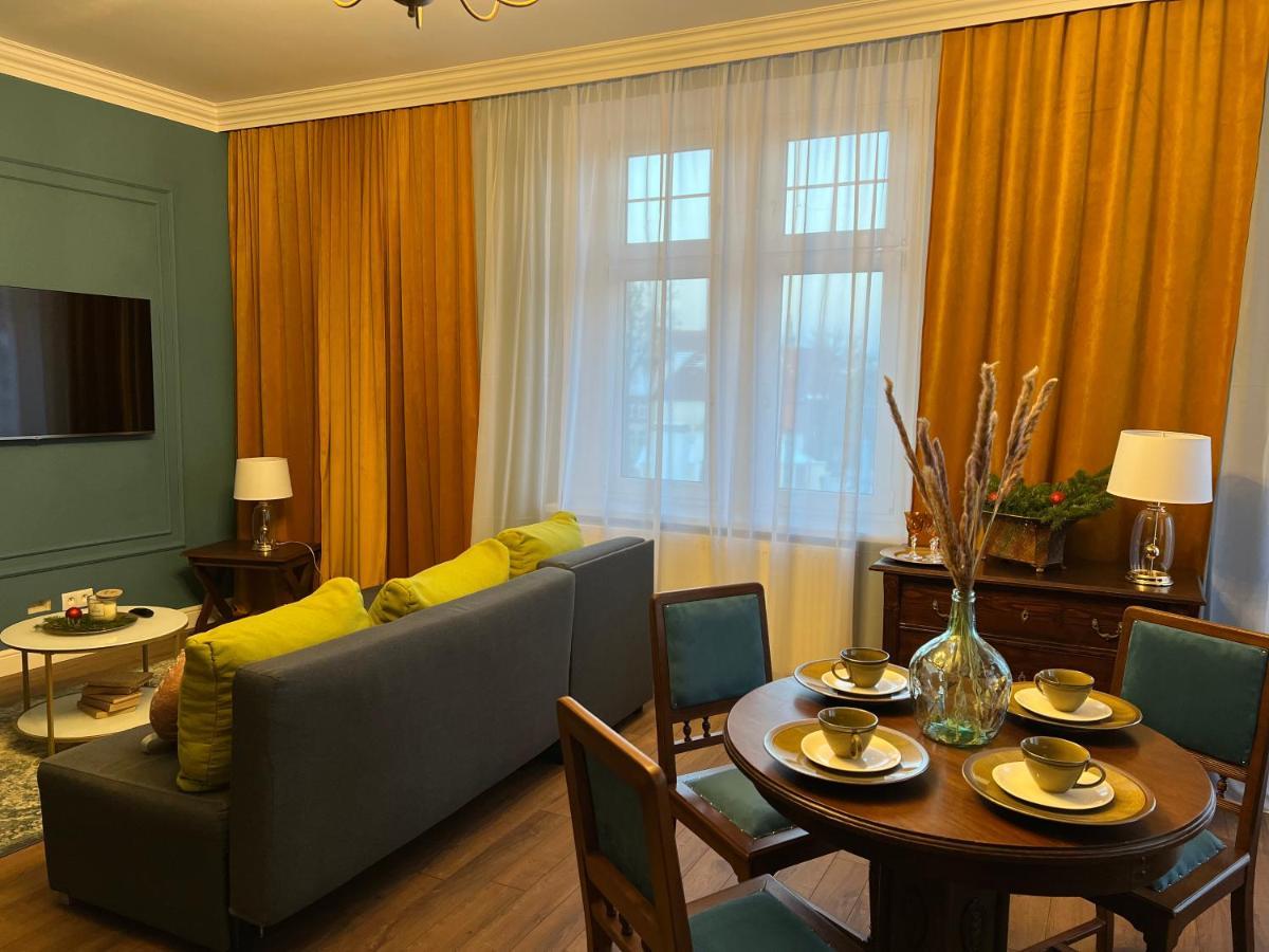 Apartament Baron ***** Jelenia Góra Esterno foto